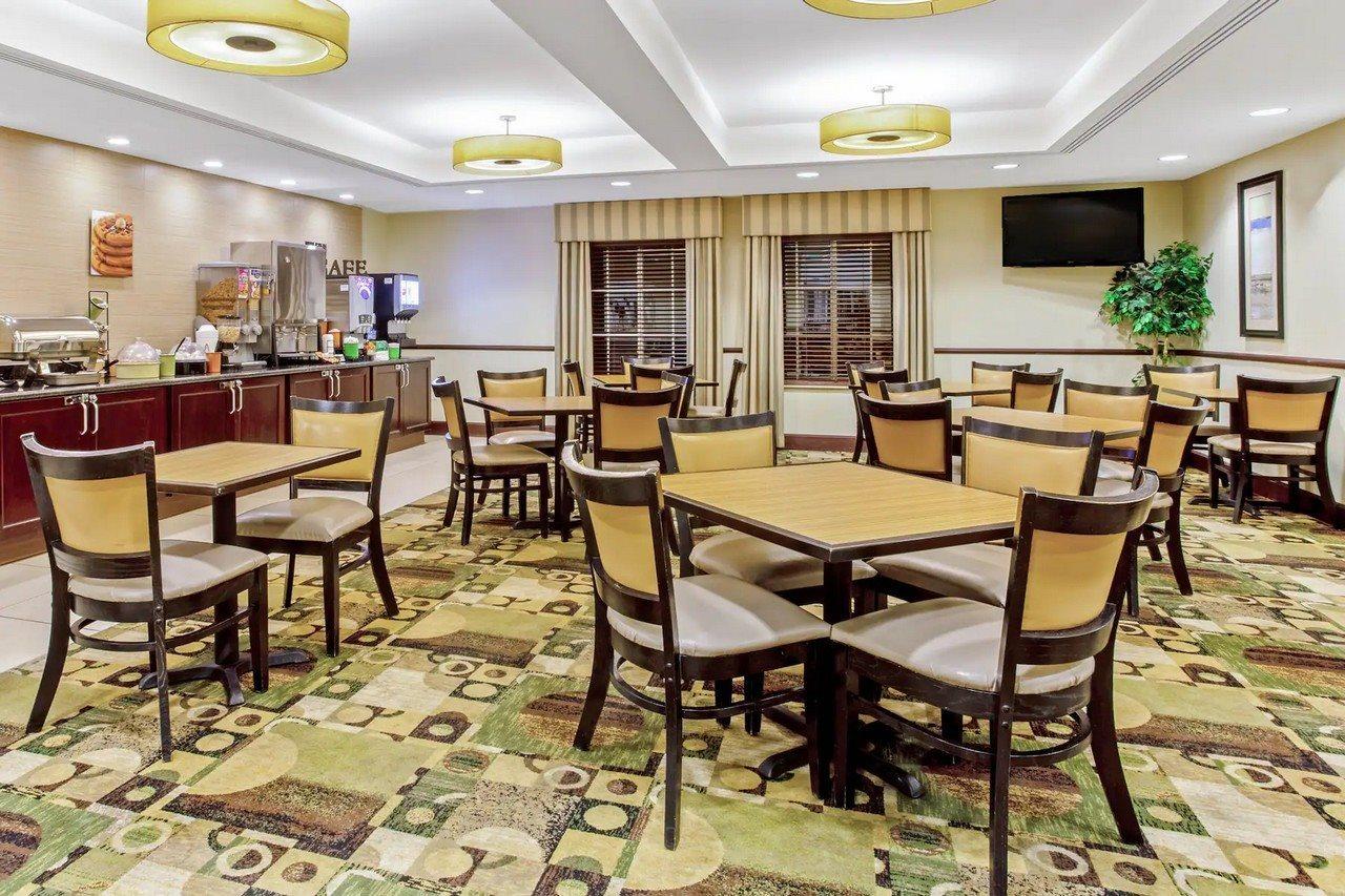 Hotel La Quinta By Wyndham Lancaster 3*