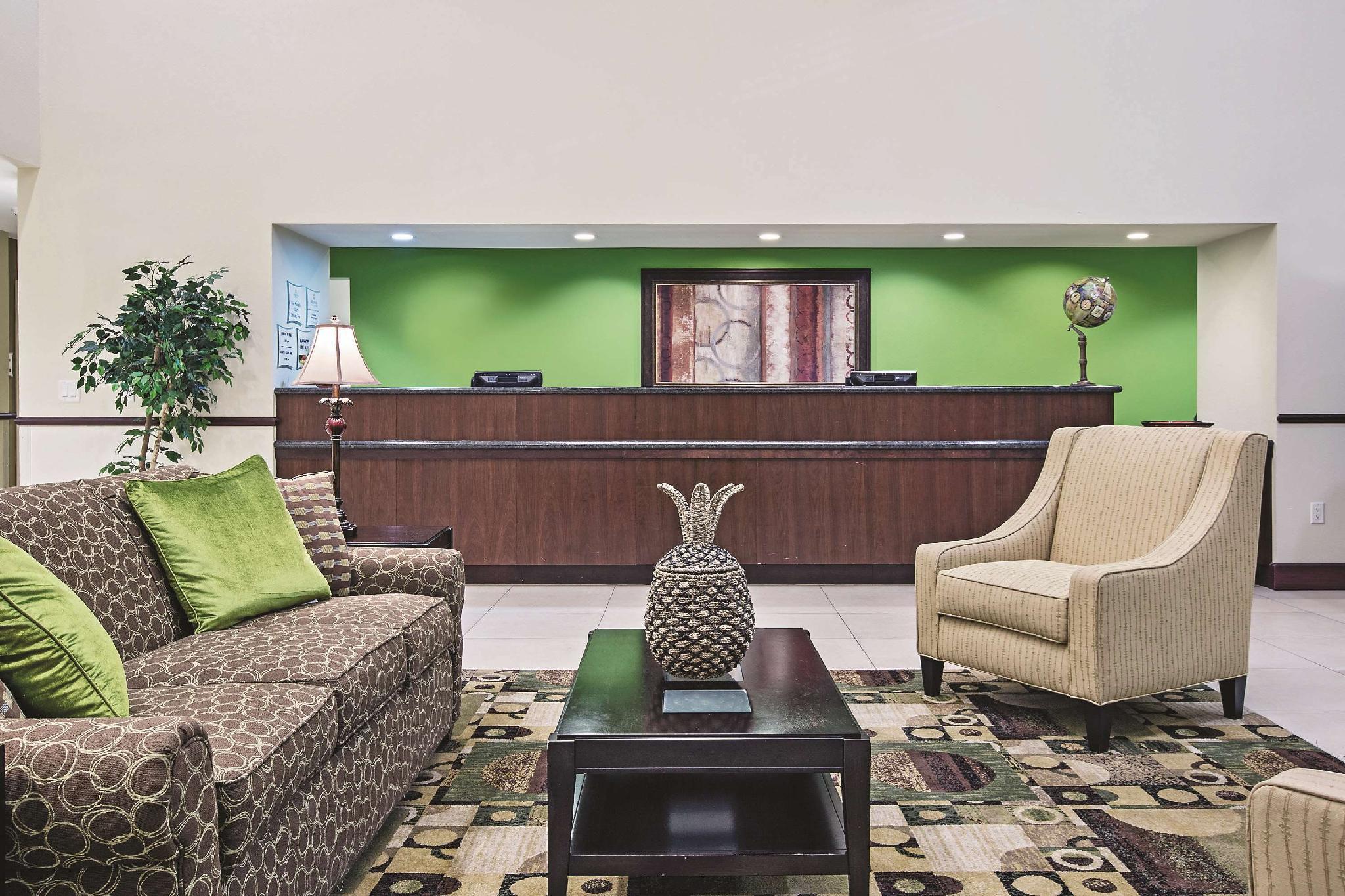 La Quinta By Wyndham Lancaster Hotel 3*